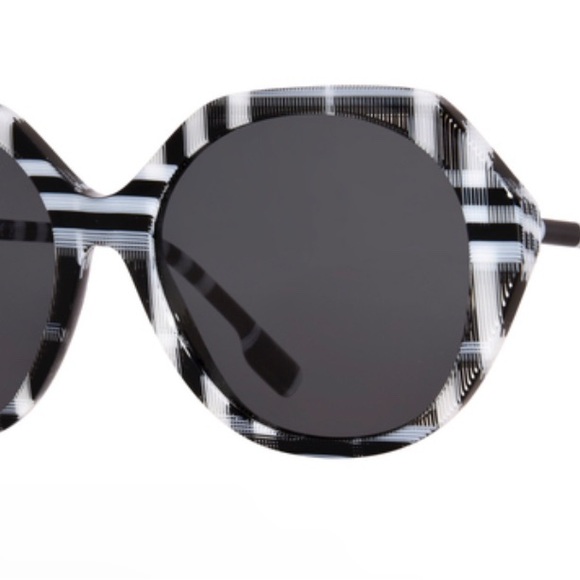 Burberry Black and White Checkered Women's Sunglasses - Picture 8 of 8